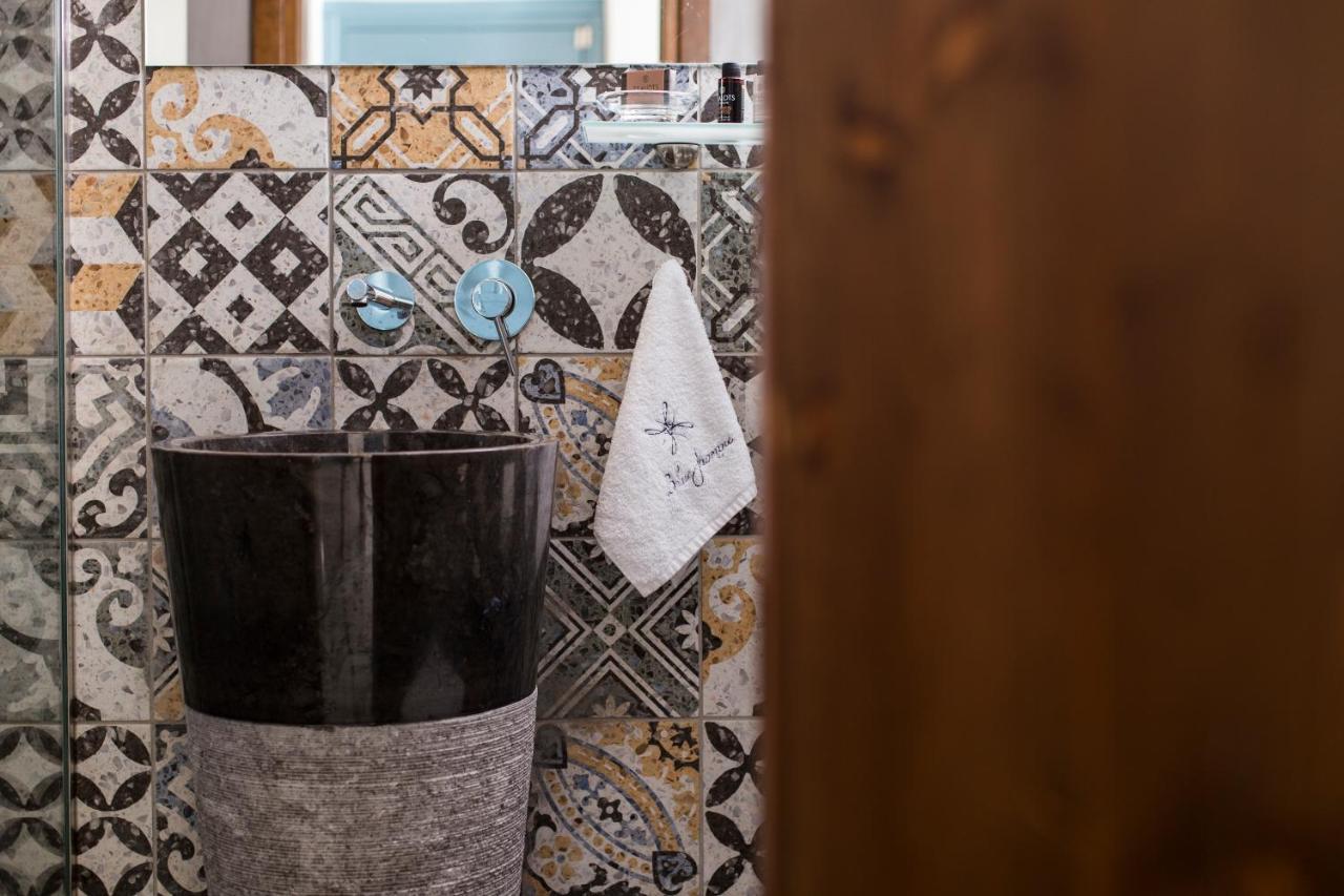 Blue Jasmine Suites Rhodes City Bagian luar foto